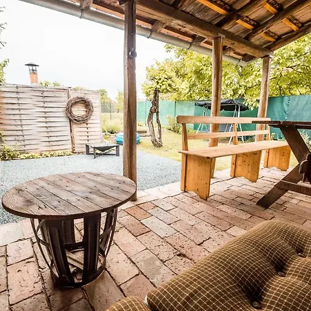 Apartament Ve Dvore *