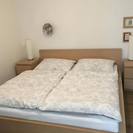 Ve Dvore Apartment Ratiskovice