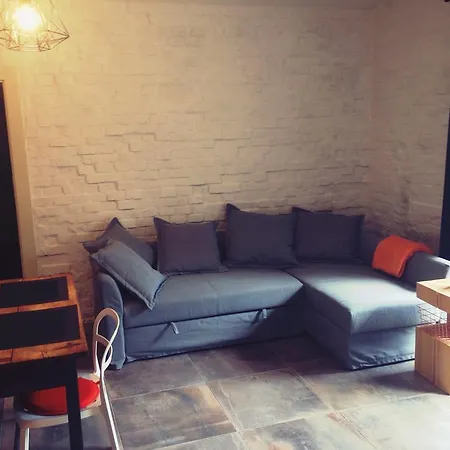 Apartment Ve Dvore *