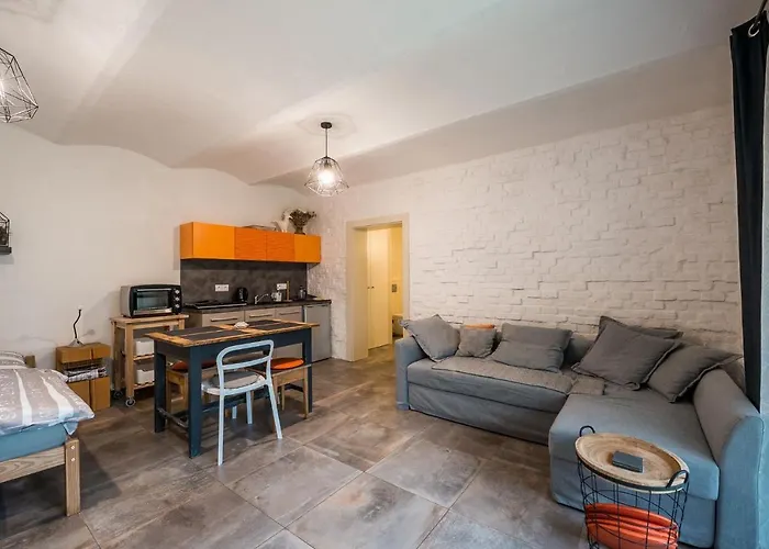 Apartamento Ve Dvoře