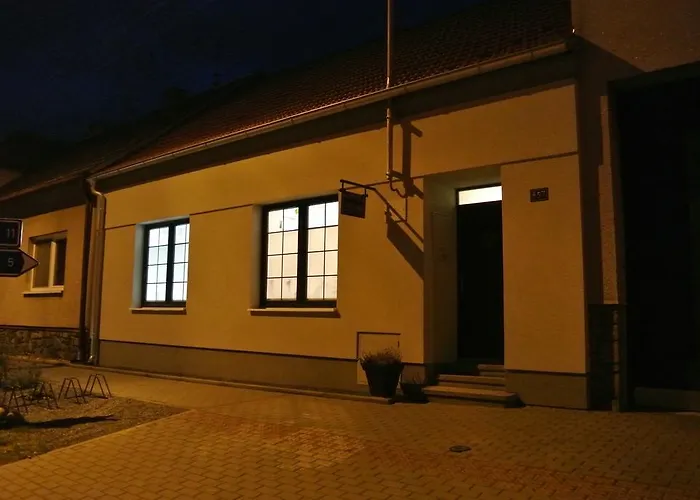 Ve Dvoře